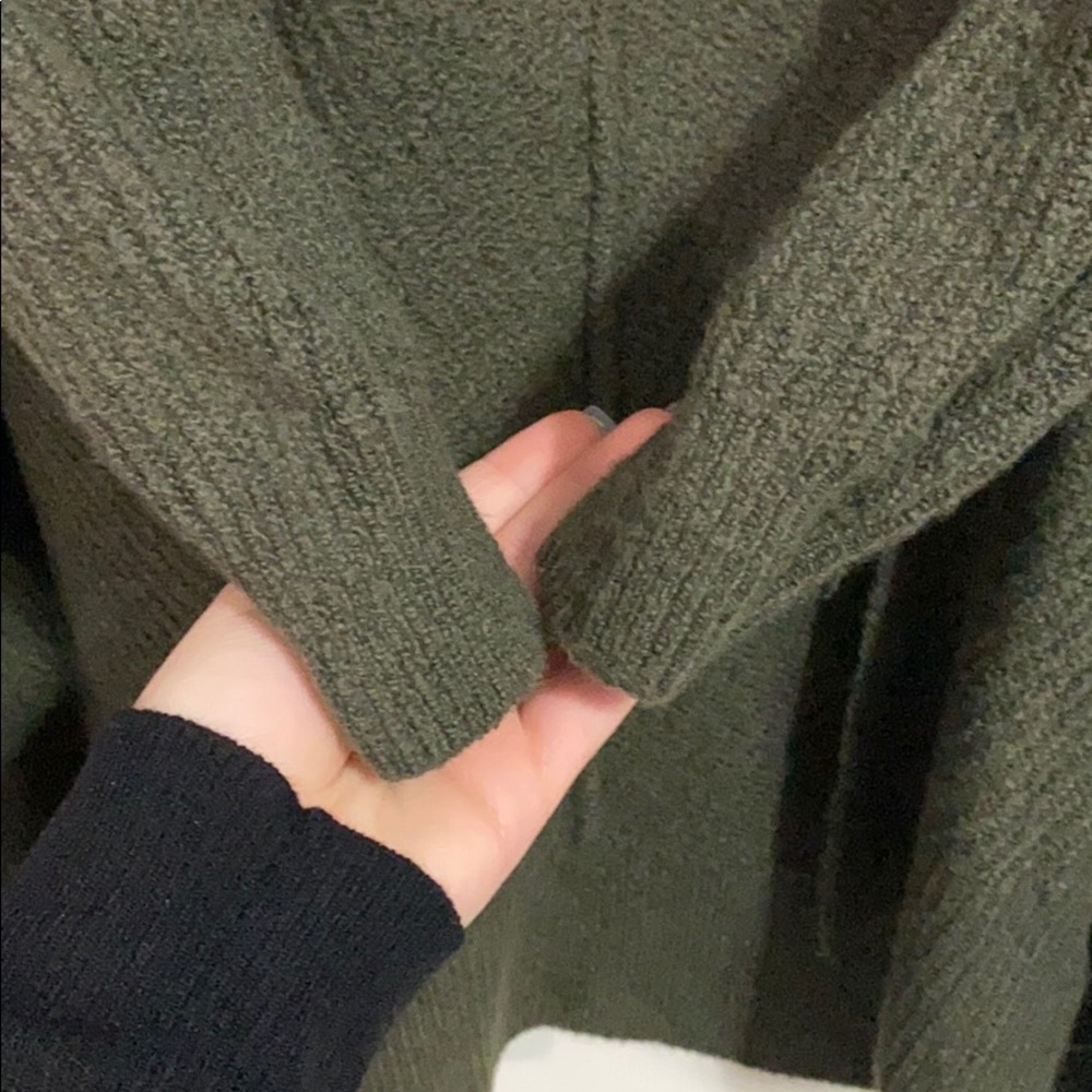 Knit Cardigan Large - Picture 4 of 4